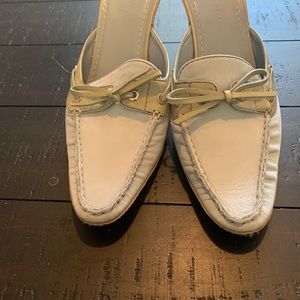 EUC Ellen Tracy shoes - size 9.5 B - baby blue